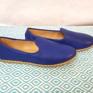 CHARIX Cobalt Blue flats comfort walking shoes 39 or 8.5